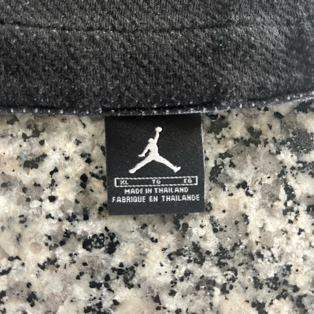 Nike Jordan Vintage Men's Black Short Sleeve Cotton Shirt - Picture 4 of 7